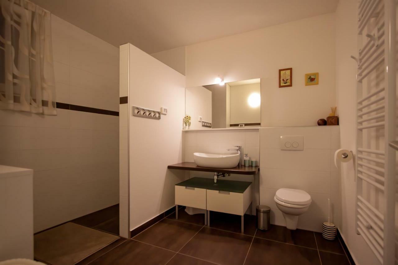Apartman Nebo Pula Exterior foto
